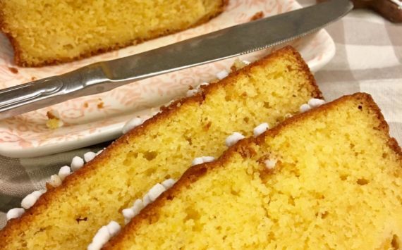 PLUMCAKE ALLE PESCHE SCIROPPATE